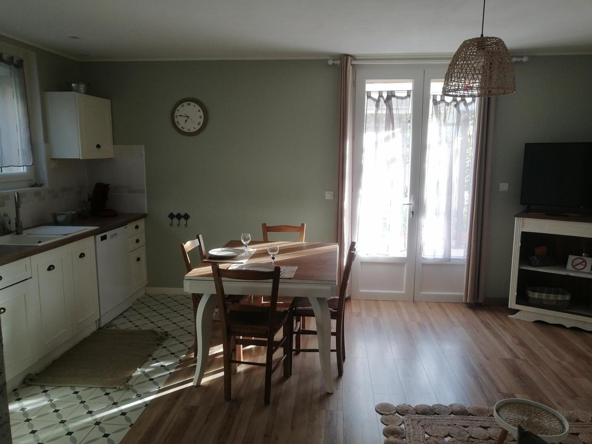 La Maison De 6Fran Appartement 2 Chaleureux Et Calme Ambiance Familiale Valros Exteriör bild